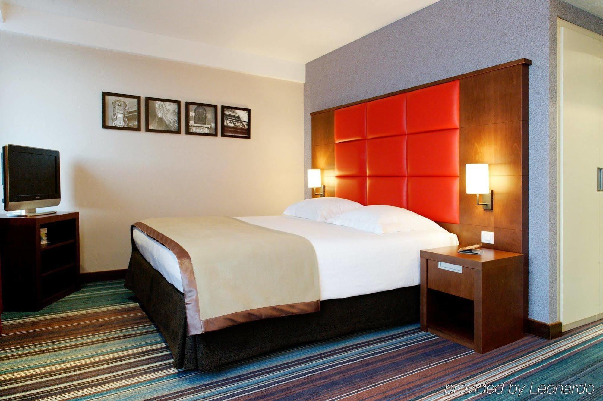 New Hotel Charlemagne Bruselas Habitación foto